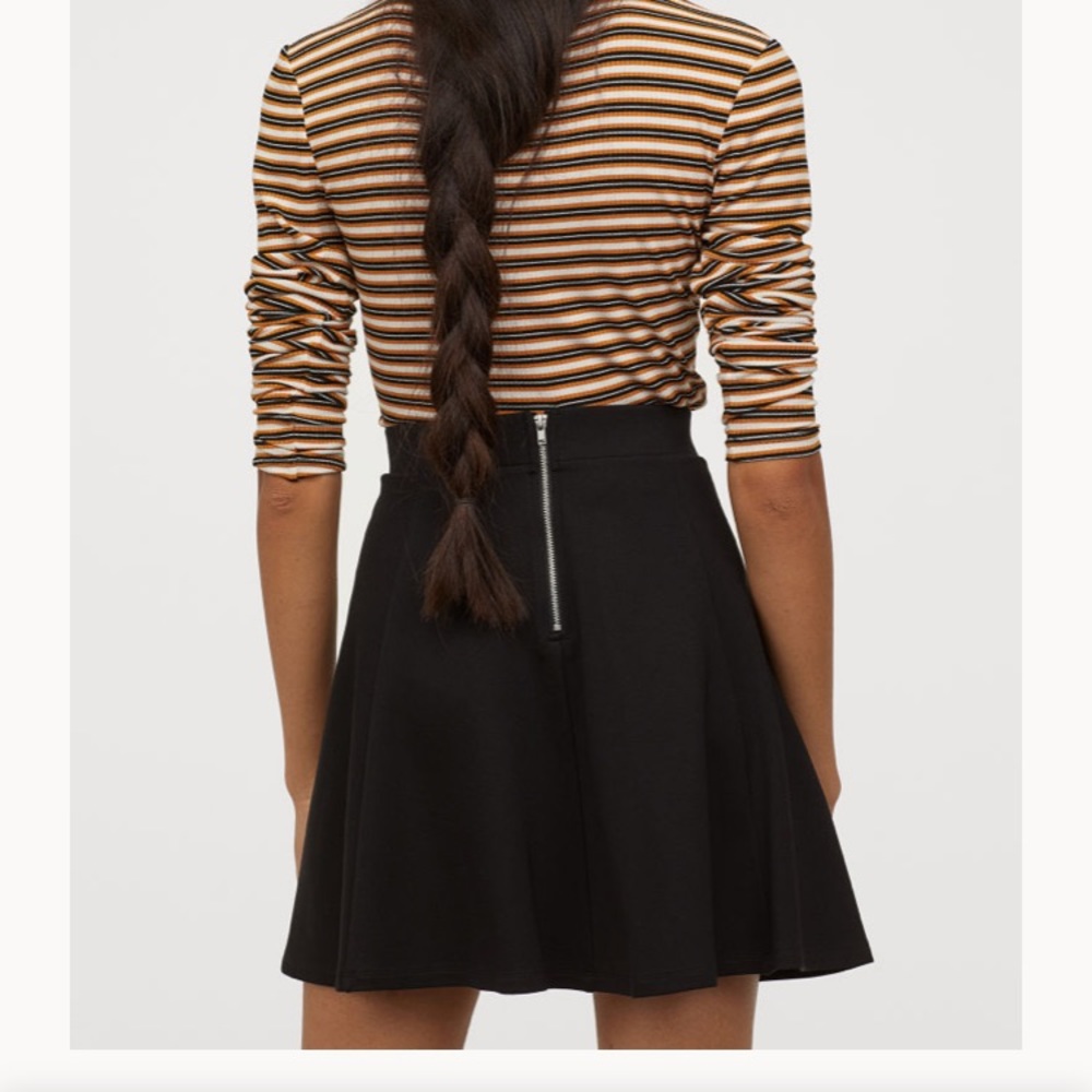 H&M navy blue skater skirt